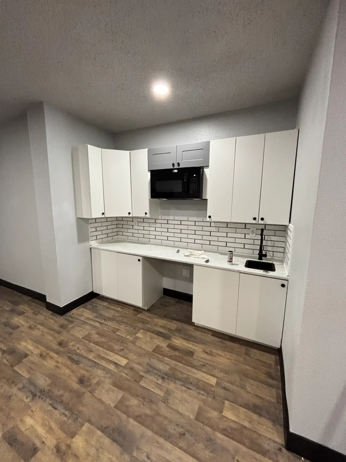 Break area kitchen